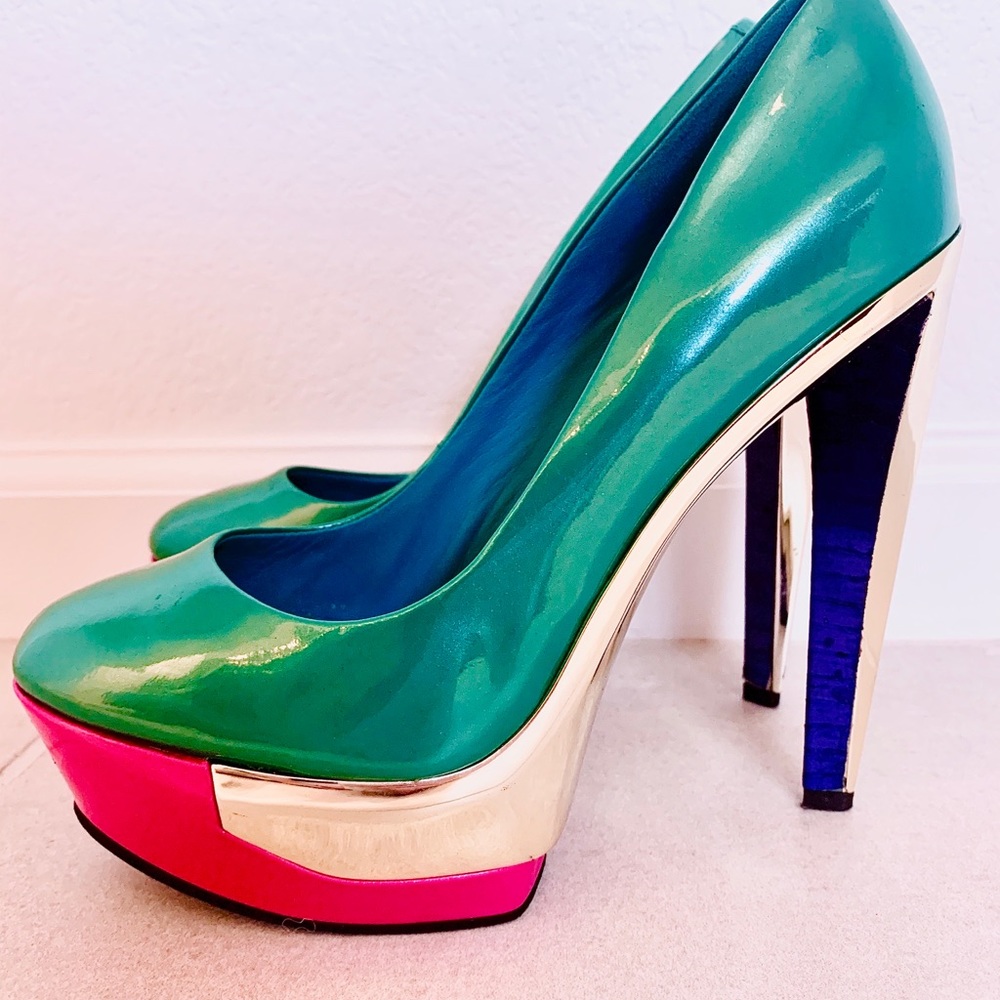 Brian Atwood Green Pink Gold New Leonida Pumps